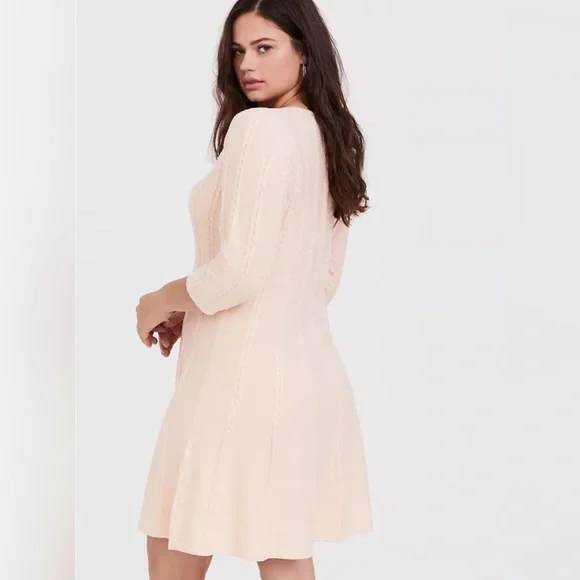 Torrid Acas blush Cable Knit Sweater Dress Size 3(3X) Pink Peach (22/24) NWT - Picture 2 of 5